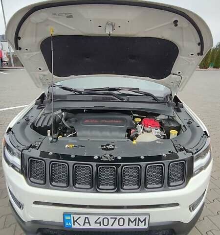 Білий Джип Compass, об'ємом двигуна 2.36 л та пробігом 55 тис. км за 19000 $, фото 33 на Automoto.ua