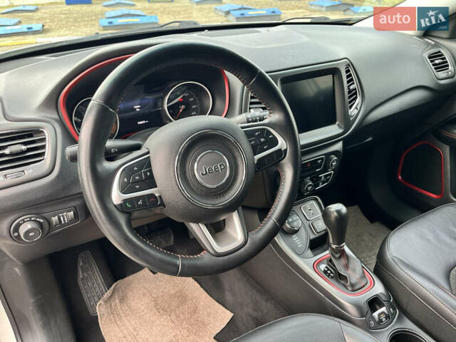 Белый Джип Компас, объемом двигателя 2.36 л и пробегом 109 тыс. км за 17000 $, фото 50 на Automoto.ua