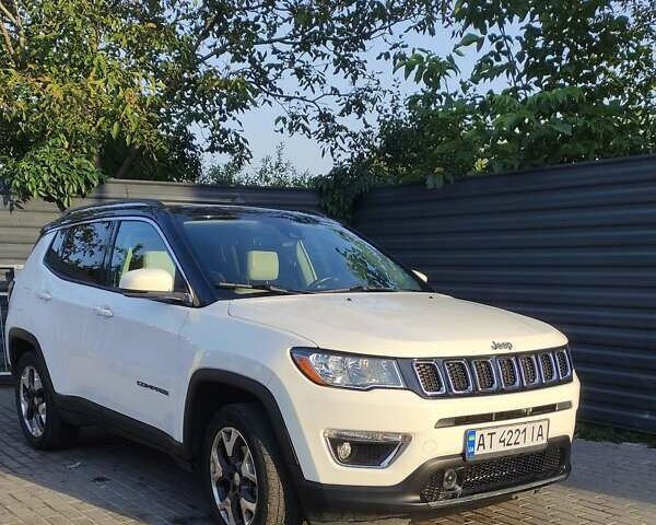 Белый Джип Компас, объемом двигателя 2.36 л и пробегом 104 тыс. км за 15300 $, фото 3 на Automoto.ua