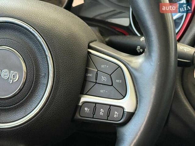Белый Джип Компас, объемом двигателя 2.4 л и пробегом 96 тыс. км за 19490 $, фото 26 на Automoto.ua