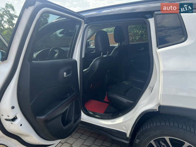 Белый Джип Компас, объемом двигателя 2.36 л и пробегом 74 тыс. км за 16700 $, фото 12 на Automoto.ua