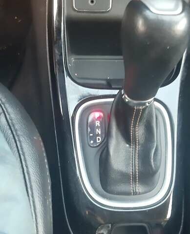 Джип Compass 2019 у Івано-Франківську на Automoto.ua Білий Джип Compass, об'ємом двигуна 2.36 л та пробігом 82 тис. км за 14900 $, фото 7 на Automoto.ua