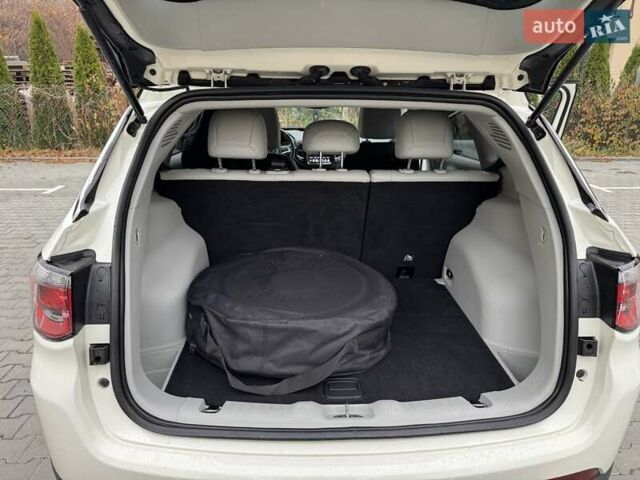 Білий Джип Compass, об'ємом двигуна 2.36 л та пробігом 113 тис. км за 15500 $, фото 13 на Automoto.ua