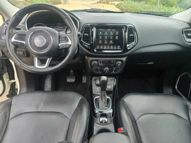 Белый Джип Компас, объемом двигателя 2.4 л и пробегом 41 тыс. км за 9000 $, фото 5 на Automoto.ua