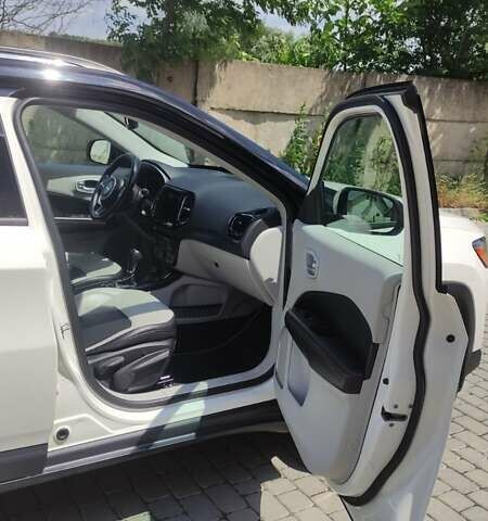 Белый Джип Компас, объемом двигателя 2.36 л и пробегом 104 тыс. км за 15300 $, фото 17 на Automoto.ua