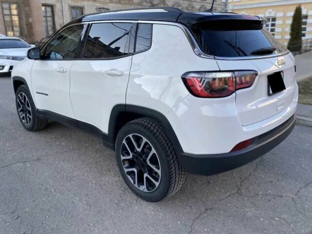 Білий Джип Compass, об'ємом двигуна 2.4 л та пробігом 82 тис. км за 12400 $, фото 4 на Automoto.ua