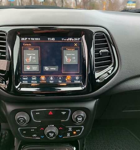 Білий Джип Compass, об'ємом двигуна 2.36 л та пробігом 55 тис. км за 19000 $, фото 42 на Automoto.ua
