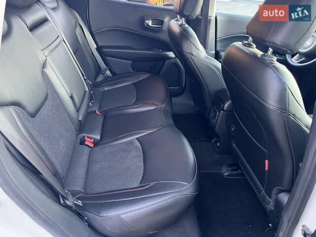 Белый Джип Компас, объемом двигателя 2.36 л и пробегом 109 тыс. км за 17500 $, фото 39 на Automoto.ua