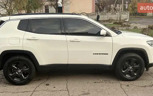 Білий Джип Compass, об'ємом двигуна 2.4 л та пробігом 106 тис. км за 18200 $, фото 11 на Automoto.ua