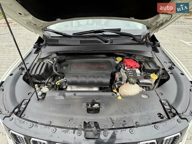 Білий Джип Compass, об'ємом двигуна 2.36 л та пробігом 113 тис. км за 15500 $, фото 12 на Automoto.ua
