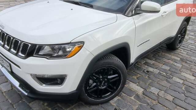 Білий Джип Compass, об'ємом двигуна 2.36 л та пробігом 79 тис. км за 15000 $, фото 7 на Automoto.ua