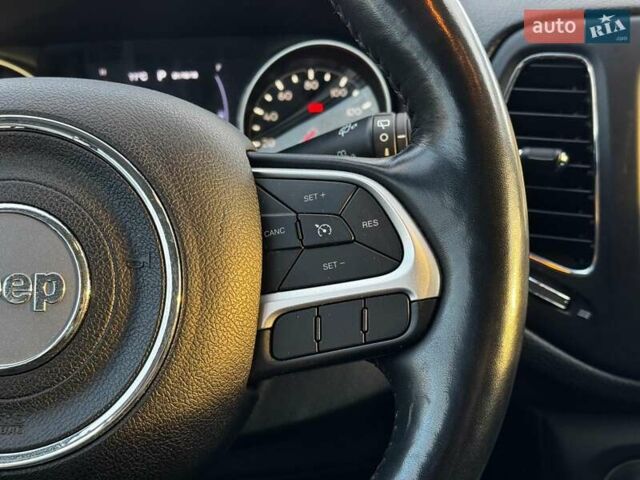 Белый Джип Компас, объемом двигателя 2.4 л и пробегом 152 тыс. км за 14990 $, фото 25 на Automoto.ua