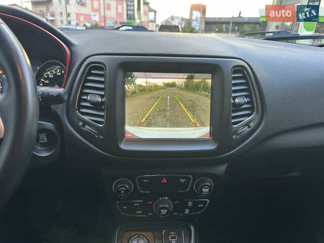 Белый Джип Компас, объемом двигателя 2.4 л и пробегом 142 тыс. км за 15499 $, фото 48 на Automoto.ua