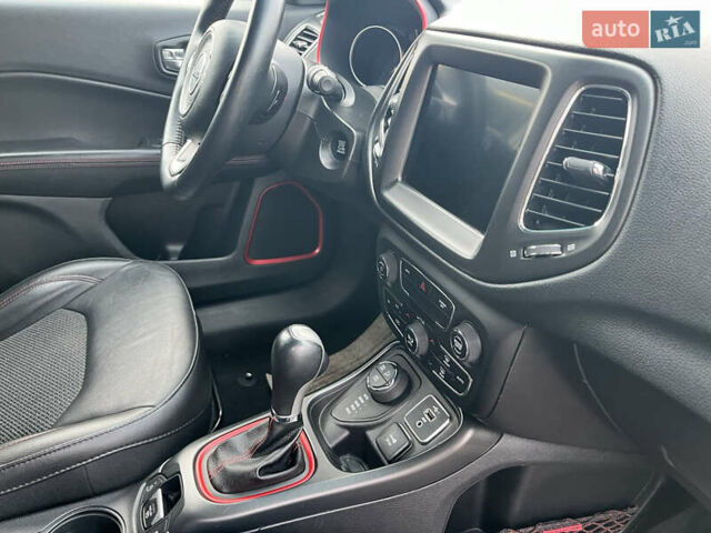 Белый Джип Компас, объемом двигателя 2.36 л и пробегом 109 тыс. км за 17000 $, фото 56 на Automoto.ua