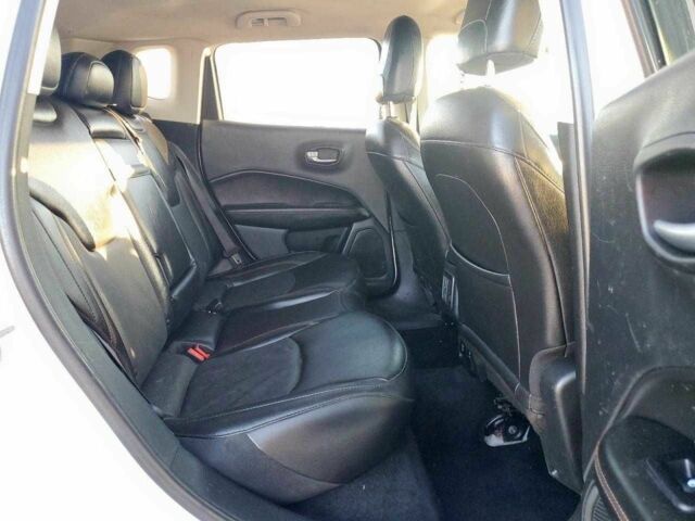 Белый Джип Компас, объемом двигателя 0 л и пробегом 128 тыс. км за 2700 $, фото 10 на Automoto.ua