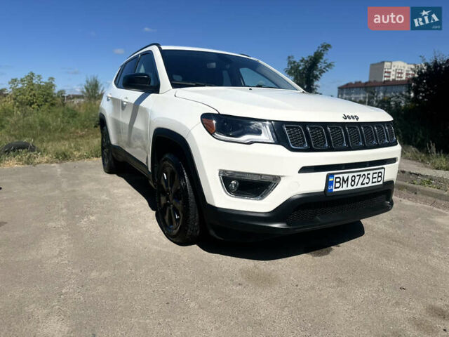 Білий Джип Compass, об'ємом двигуна 2.36 л та пробігом 31 тис. км за 15700 $, фото 7 на Automoto.ua