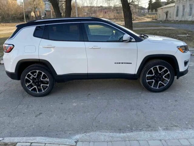 Білий Джип Compass, об'ємом двигуна 2.4 л та пробігом 82 тис. км за 12400 $, фото 2 на Automoto.ua