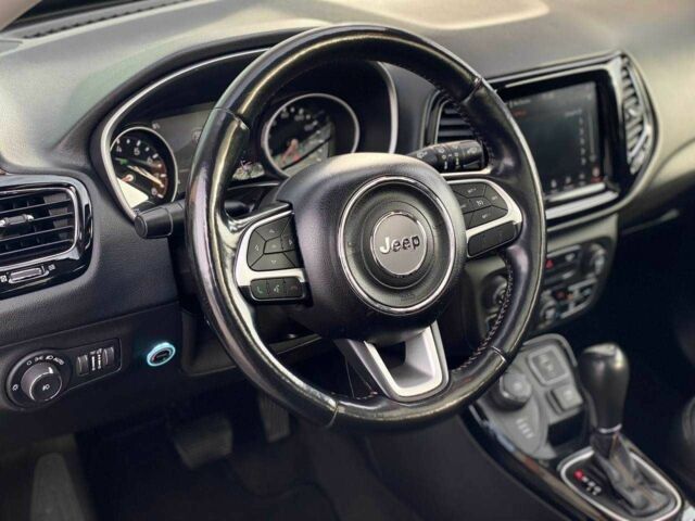 Белый Джип Компас, объемом двигателя 2.4 л и пробегом 108 тыс. км за 15490 $, фото 12 на Automoto.ua