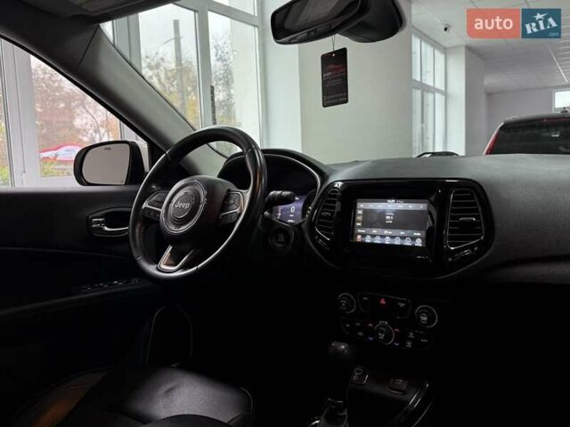 Джип Компас 2019 в Полтаве на Automoto.ua Белый Джип Компас, объемом двигателя 2.4 л и пробегом 201 тыс. км за 15300 $, фото 22 на Automoto.ua
