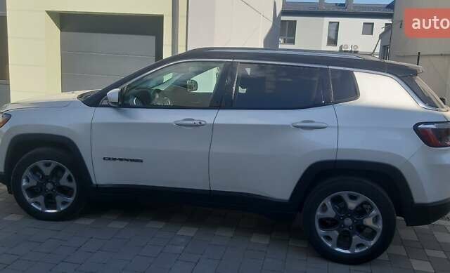 Джип Compass 2019 у Івано-Франківську на Automoto.ua Білий Джип Compass, об'ємом двигуна 2.36 л та пробігом 82 тис. км за 14900 $, фото 10 на Automoto.ua