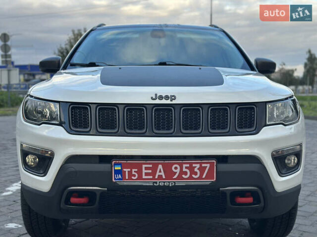 Белый Джип Компас, объемом двигателя 2.4 л и пробегом 142 тыс. км за 15499 $, фото 26 на Automoto.ua