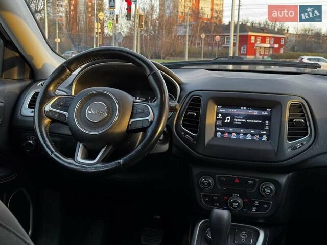 Белый Джип Компас, объемом двигателя 2.4 л и пробегом 152 тыс. км за 14990 $, фото 23 на Automoto.ua