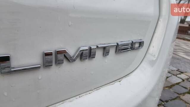 Білий Джип Compass, об'ємом двигуна 2.36 л та пробігом 79 тис. км за 15000 $, фото 17 на Automoto.ua