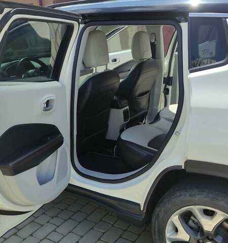 Белый Джип Компас, объемом двигателя 2.36 л и пробегом 104 тыс. км за 15300 $, фото 18 на Automoto.ua