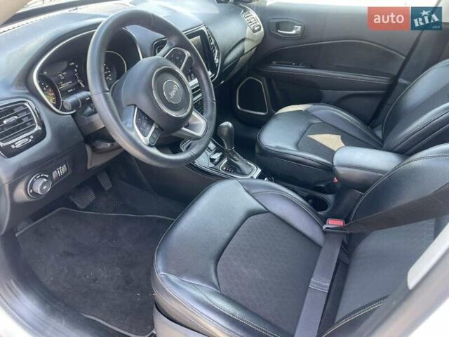 Белый Джип Компас, объемом двигателя 2.36 л и пробегом 97 тыс. км за 14900 $, фото 12 на Automoto.ua