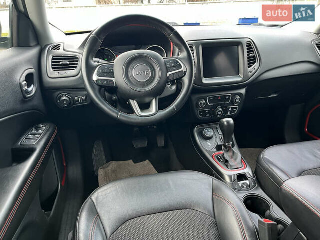 Белый Джип Компас, объемом двигателя 2.36 л и пробегом 109 тыс. км за 17000 $, фото 51 на Automoto.ua