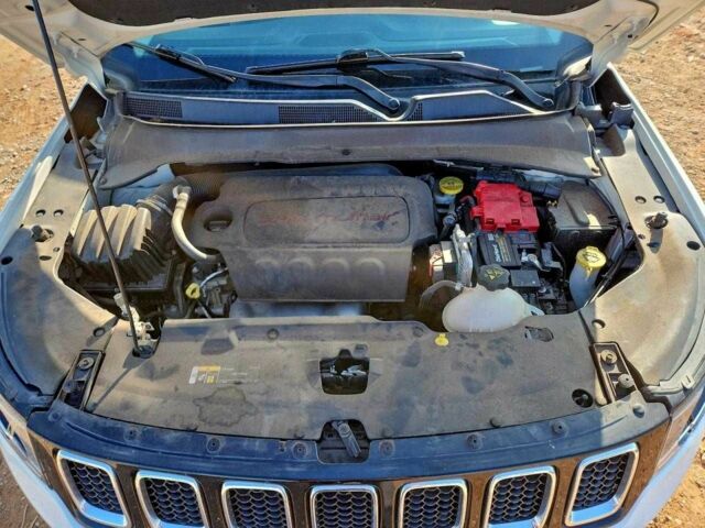 Білий Джип Compass, об'ємом двигуна 2.4 л та пробігом 78 тис. км за 1900 $, фото 11 на Automoto.ua