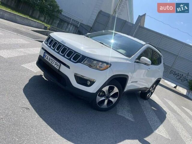 Белый Джип Компас, объемом двигателя 2.36 л и пробегом 97 тыс. км за 14900 $, фото 2 на Automoto.ua