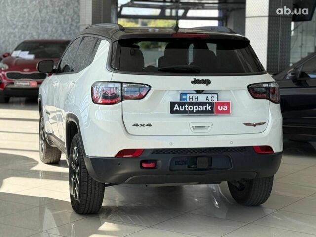 Білий Джип Compass, об'ємом двигуна 2.4 л та пробігом 96 тис. км за 19490 $, фото 8 на Automoto.ua