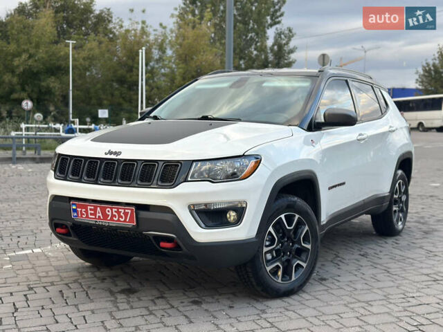 Белый Джип Компас, объемом двигателя 2.4 л и пробегом 142 тыс. км за 15499 $, фото 27 на Automoto.ua