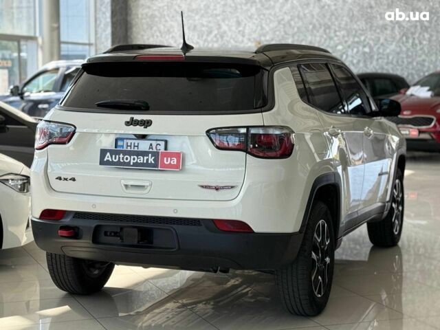 Білий Джип Compass, об'ємом двигуна 2.4 л та пробігом 96 тис. км за 19490 $, фото 6 на Automoto.ua