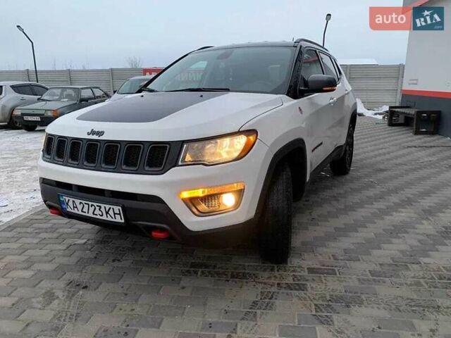Білий Джип Compass, об'ємом двигуна 2.36 л та пробігом 115 тис. км за 12500 $, фото 1 на Automoto.ua