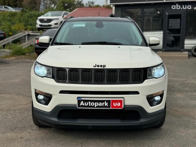 Білий Джип Compass, об'ємом двигуна 2.4 л та пробігом 119 тис. км за 17890 $, фото 1 на Automoto.ua