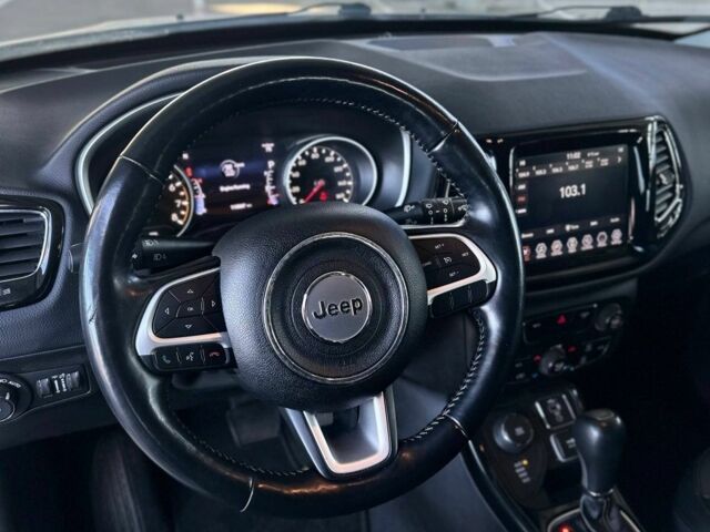 Белый Джип Компас, объемом двигателя 0 л и пробегом 115 тыс. км за 15300 $, фото 6 на Automoto.ua