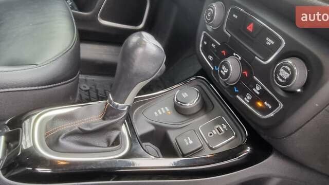 Білий Джип Compass, об'ємом двигуна 2.36 л та пробігом 79 тис. км за 15000 $, фото 20 на Automoto.ua