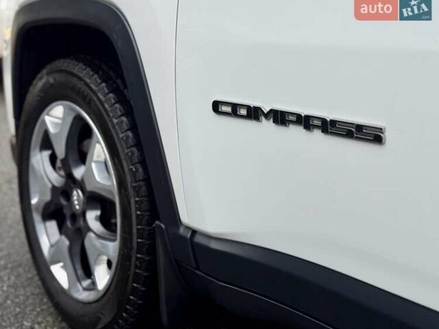 Белый Джип Компас, объемом двигателя 2.36 л и пробегом 71 тыс. км за 16400 $, фото 34 на Automoto.ua