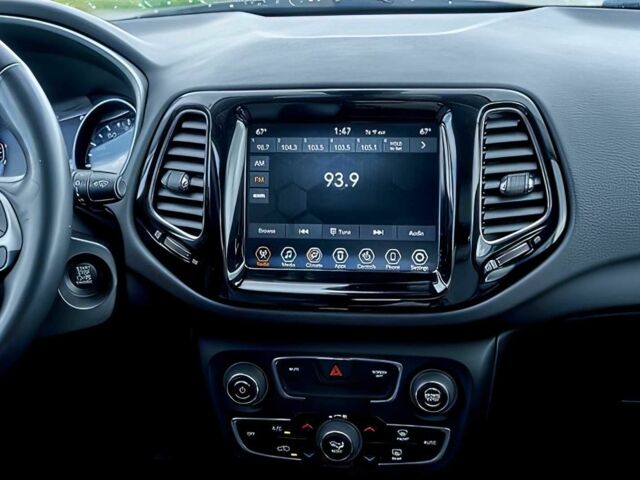 Белый Джип Компас, объемом двигателя 2.4 л и пробегом 45 тыс. км за 8500 $, фото 9 на Automoto.ua