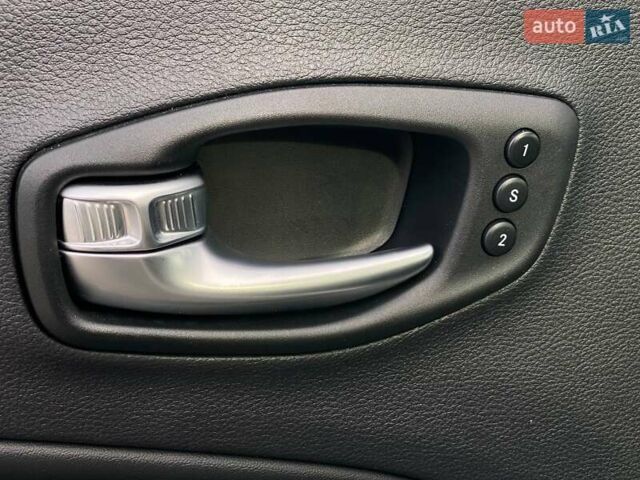 Белый Джип Компас, объемом двигателя 2.36 л и пробегом 108 тыс. км за 15490 $, фото 20 на Automoto.ua