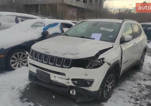 Белый Джип Компас, объемом двигателя 2.4 л и пробегом 37 тыс. км за 10100 $, фото 4 на Automoto.ua