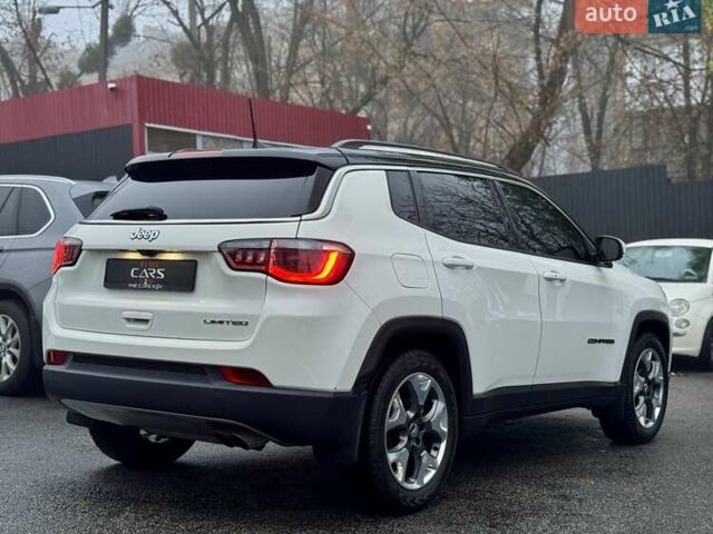 Белый Джип Компас, объемом двигателя 2.36 л и пробегом 71 тыс. км за 16400 $, фото 3 на Automoto.ua