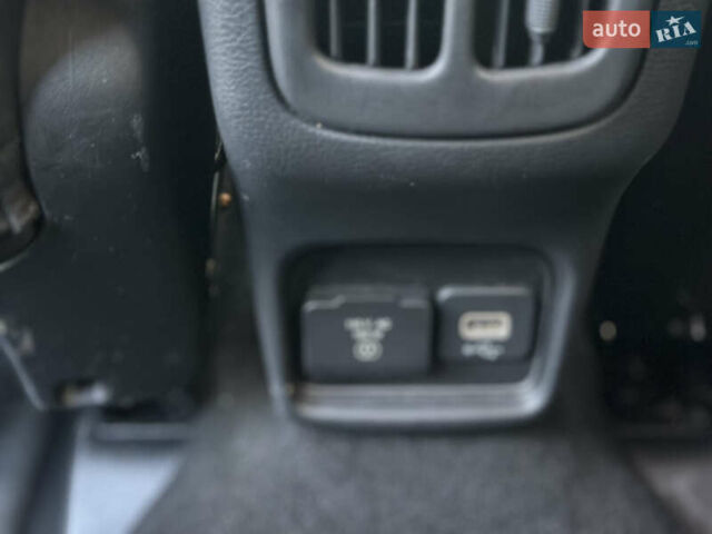 Белый Джип Компас, объемом двигателя 2.4 л и пробегом 142 тыс. км за 15499 $, фото 62 на Automoto.ua