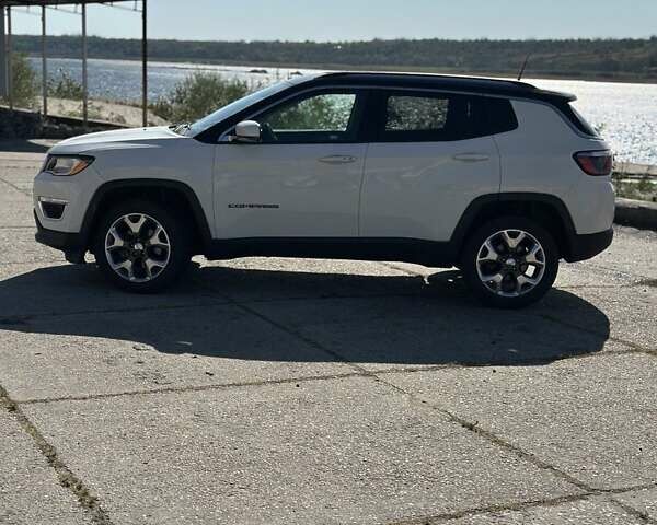 Белый Джип Компас, объемом двигателя 2.4 л и пробегом 115 тыс. км за 14700 $, фото 2 на Automoto.ua