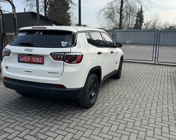 Белый Джип Компас, объемом двигателя 2.4 л и пробегом 175 тыс. км за 12650 $, фото 7 на Automoto.ua