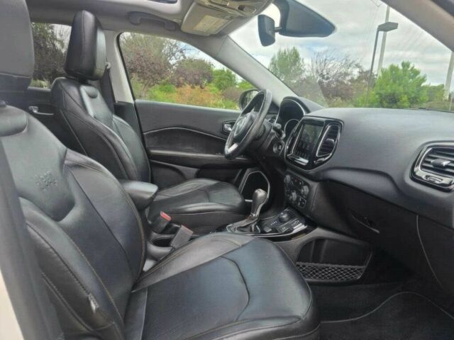 Белый Джип Компас, объемом двигателя 2.4 л и пробегом 41 тыс. км за 9000 $, фото 7 на Automoto.ua