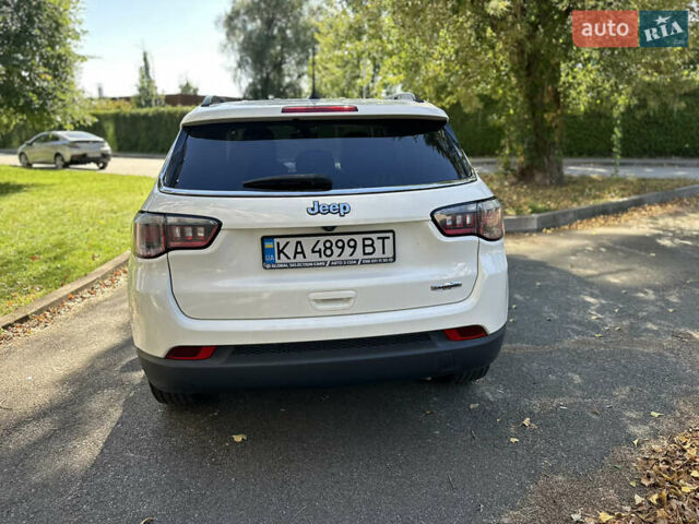 Белый Джип Компас, объемом двигателя 2.36 л и пробегом 75 тыс. км за 14800 $, фото 6 на Automoto.ua