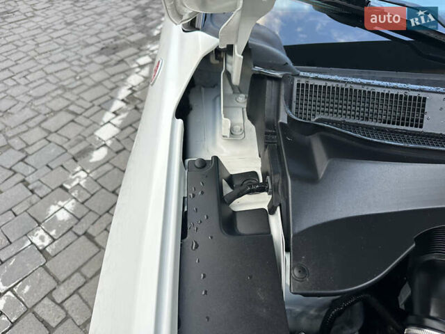Белый Джип Компас, объемом двигателя 2.4 л и пробегом 142 тыс. км за 15499 $, фото 92 на Automoto.ua